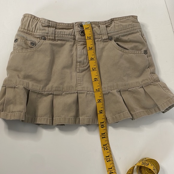 Old Navy youth sz 7 tan ruffled skort - Picture 11 of 12